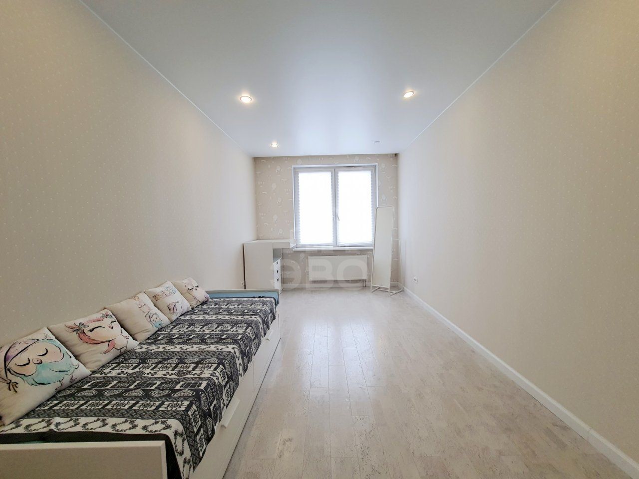 трехкомнатная квартира в Санкт-Петербурге по адресу: Реки Смоленки наб., 3, к 2