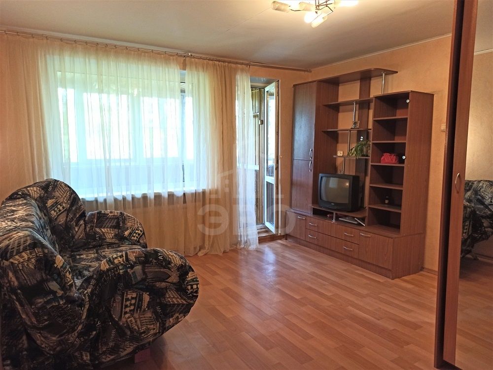 однокомнатная квартира в Санкт-Петербурге по адресу: Передовиков ул., 11, к 1