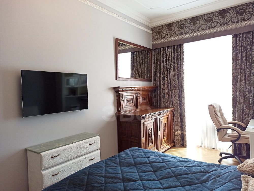 двухкомнатная квартира в Санкт-Петербурге по адресу: Миллионная ул., 15, литера Б