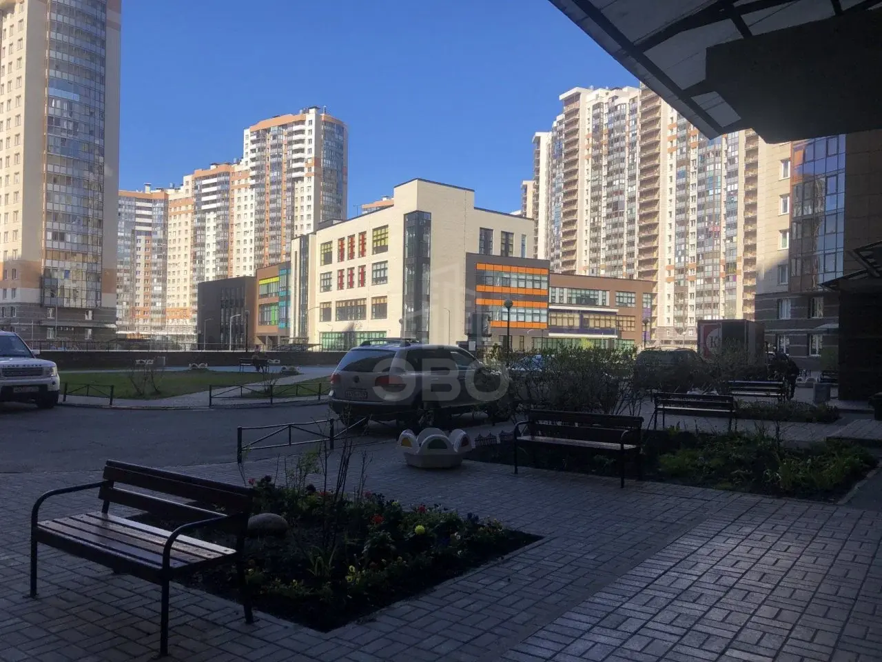 трехкомнатная квартира в Санкт-Петербурге по адресу: Королева проспект, 61, литера А