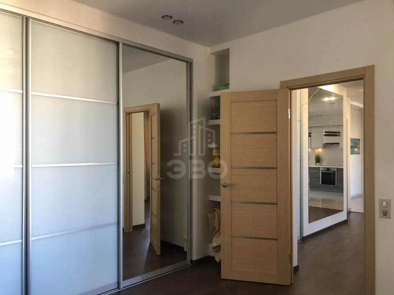трехкомнатная квартира в Санкт-Петербурге по адресу: Королева проспект, 61, литера А