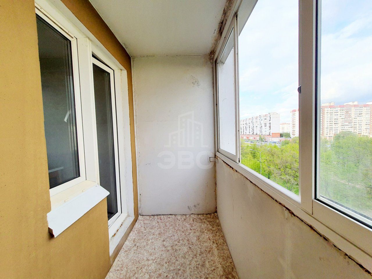 однокомнатная квартира в Санкт-Петербурге по адресу: Прибрежная ул., 9, к 1