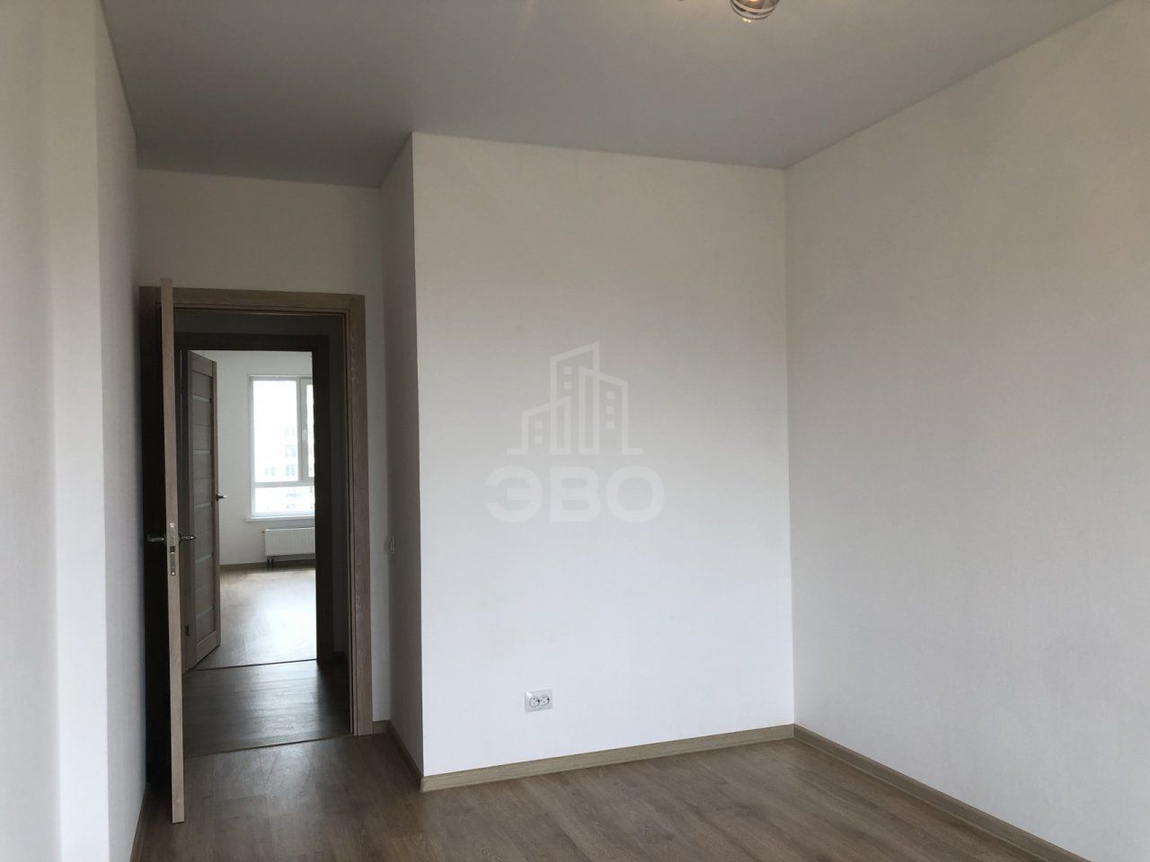 трехкомнатная квартира в Санкт-Петербурге по адресу: Ветеранов проспект, 169, к 6