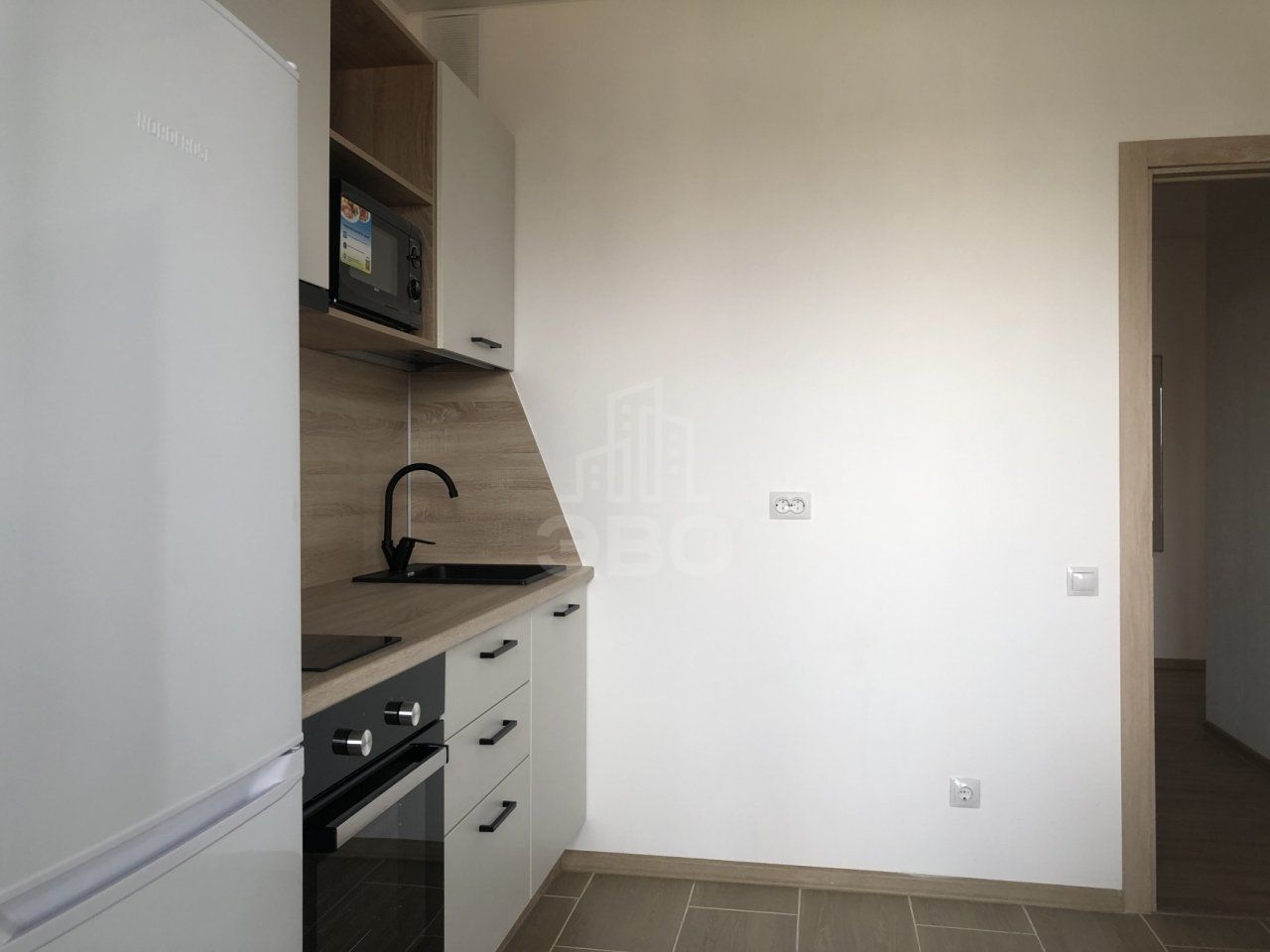 трехкомнатная квартира в Санкт-Петербурге по адресу: Ветеранов проспект, 169, к 6