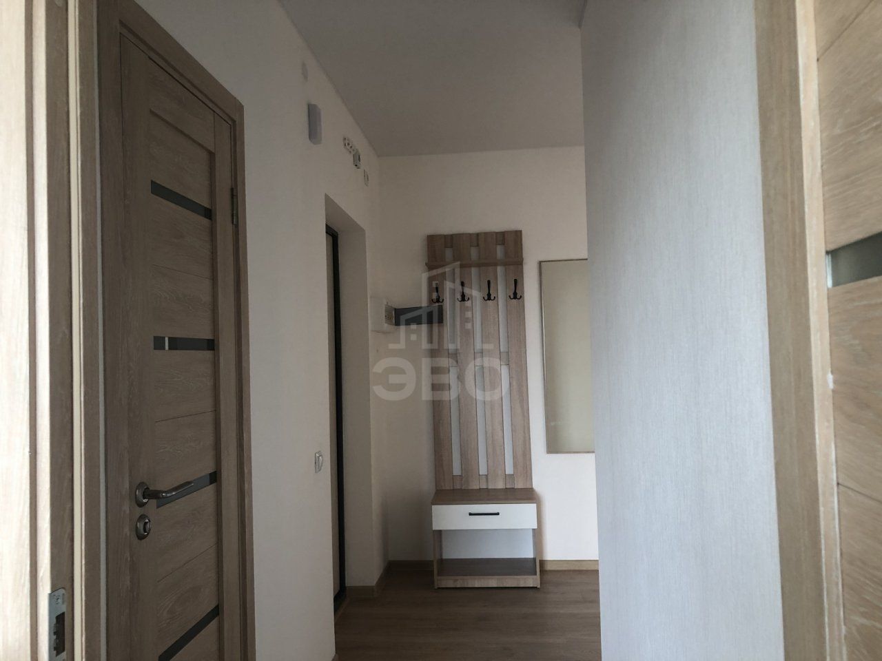 трехкомнатная квартира в Санкт-Петербурге по адресу: Ветеранов проспект, 169, к 6