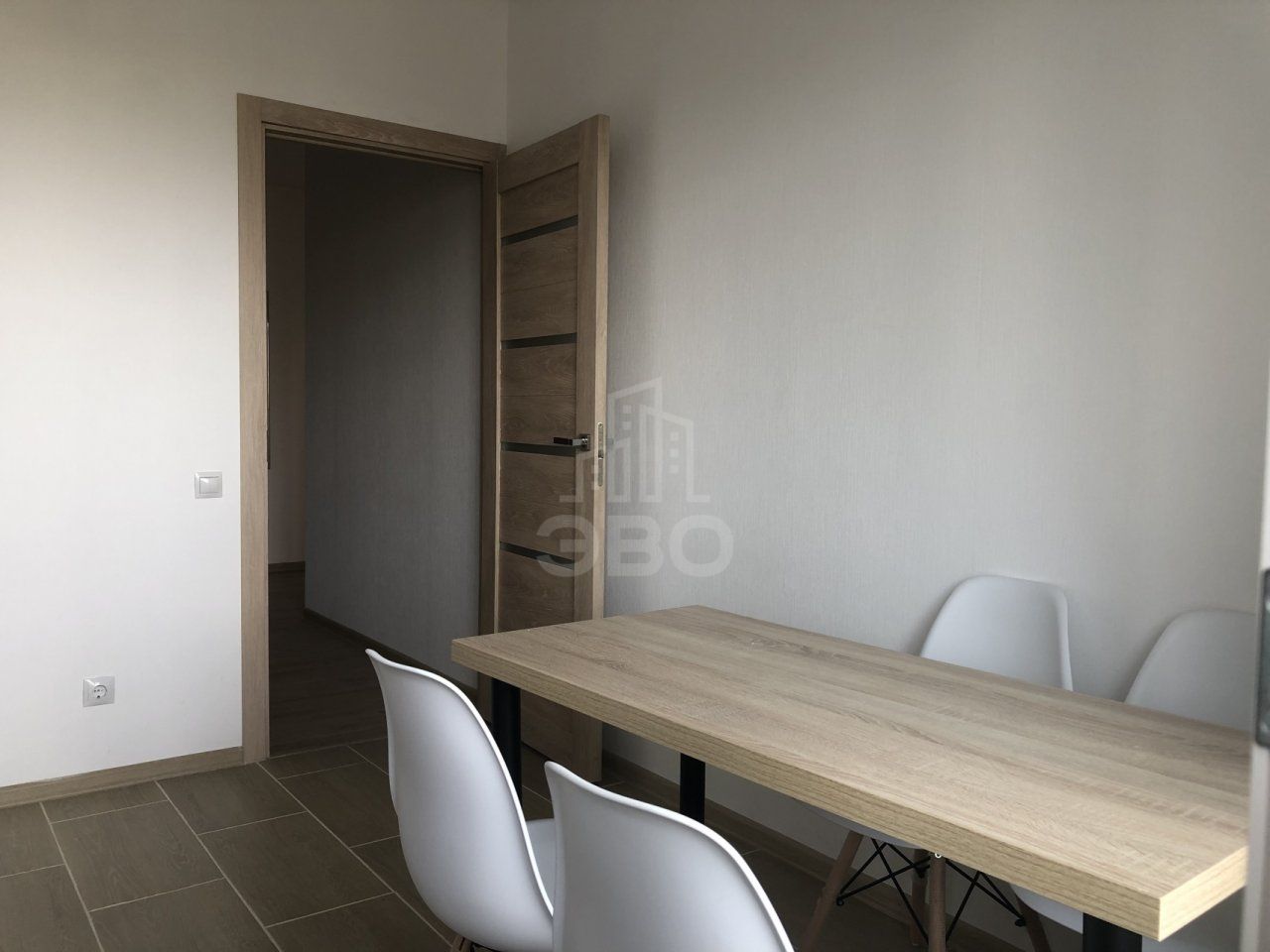 трехкомнатная квартира в Санкт-Петербурге по адресу: Ветеранов проспект, 169, к 6