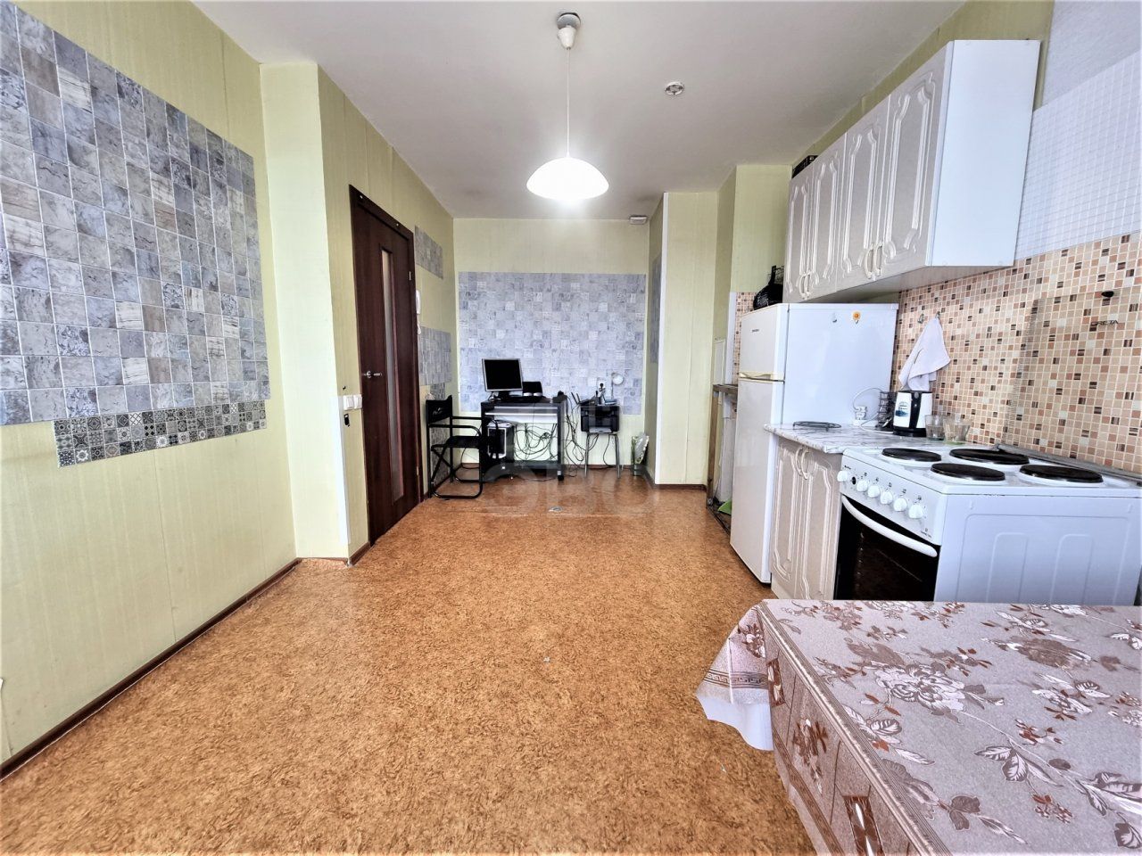 однокомнатная квартира в Санкт-Петербурге по адресу: Федора Абрамова ул., 8