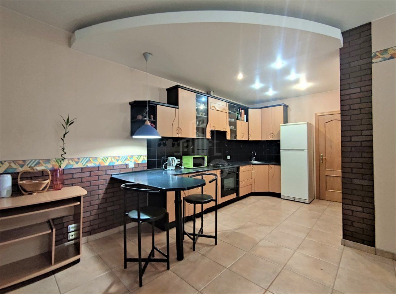 трехкомнатная квартира в Санкт-Петербурге по адресу: Смольный проспект, 9, литера А