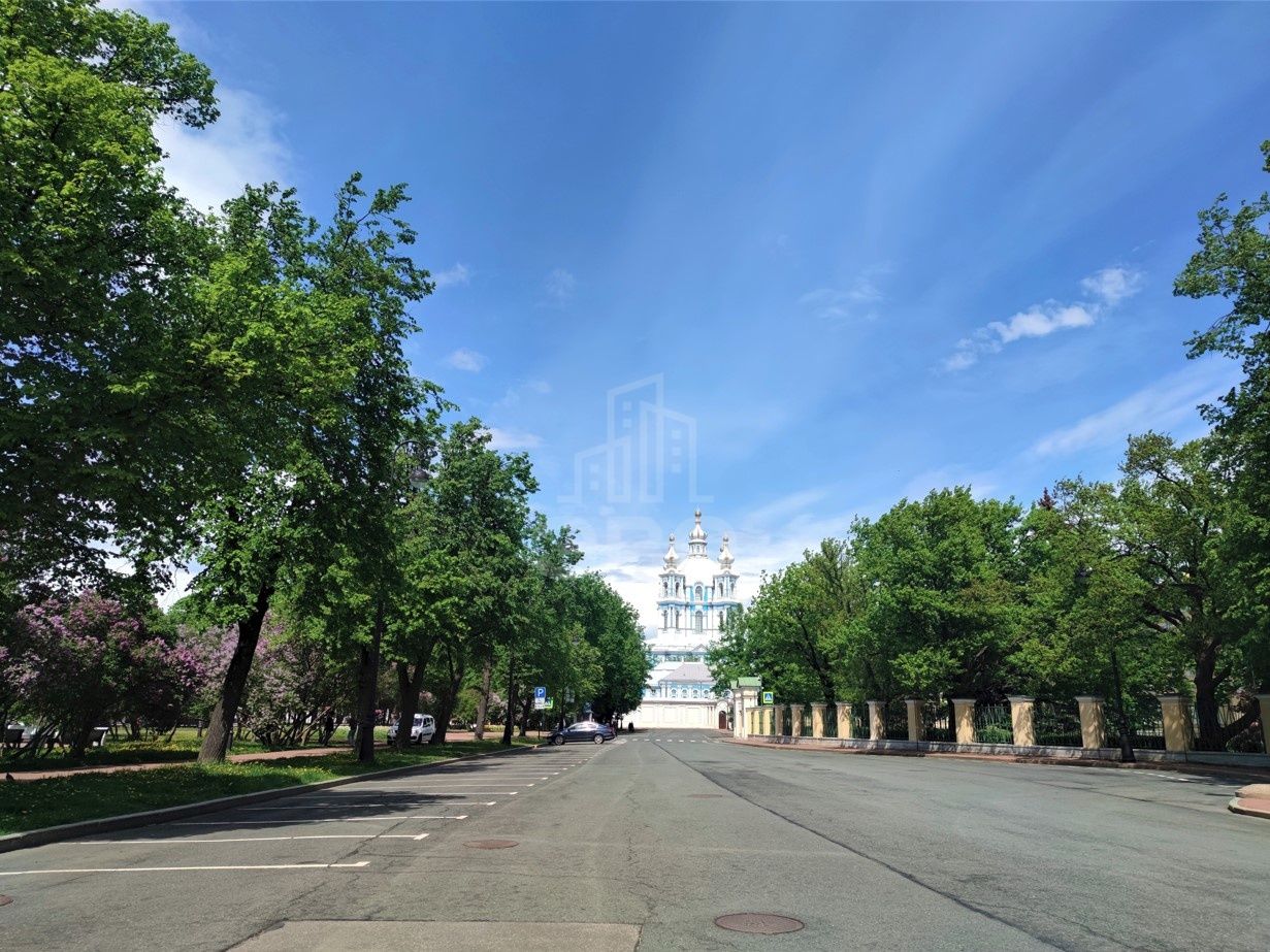 трехкомнатная квартира в Санкт-Петербурге по адресу: Смольный проспект, 9, литера А