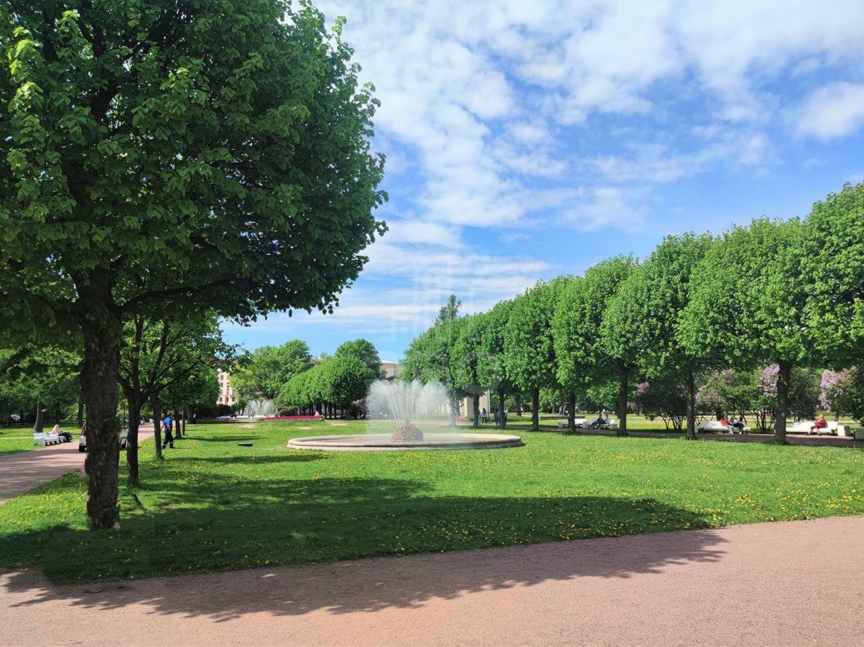 трехкомнатная квартира в Санкт-Петербурге по адресу: Смольный проспект, 9, литера А