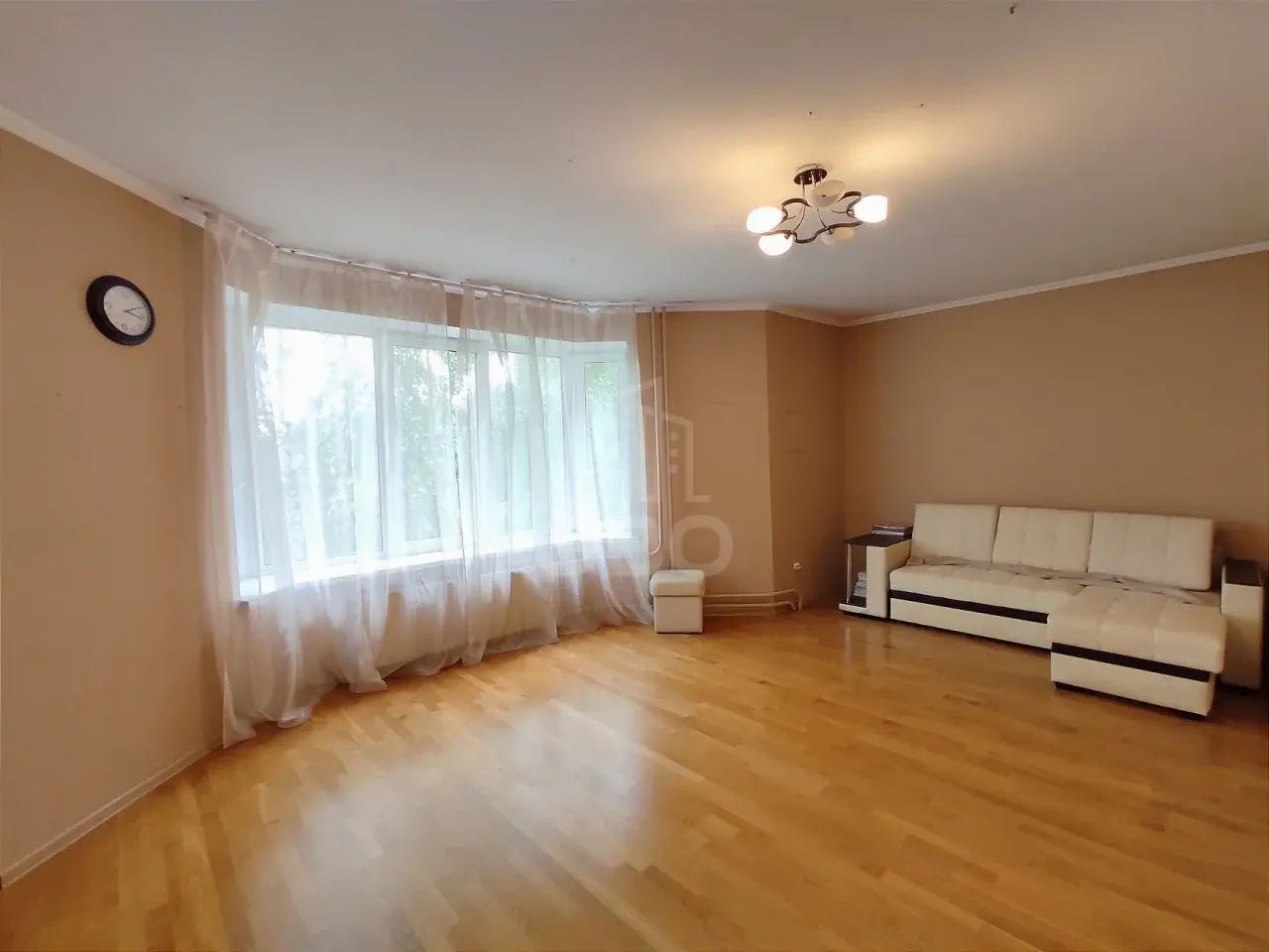 двухкомнатная квартира в Санкт-Петербурге по адресу: 2-я Жерновская ул., 26, к 2