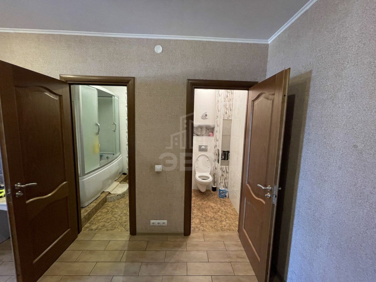 двухкомнатная квартира в Санкт-Петербурге по адресу: Моисеенко ул., 5