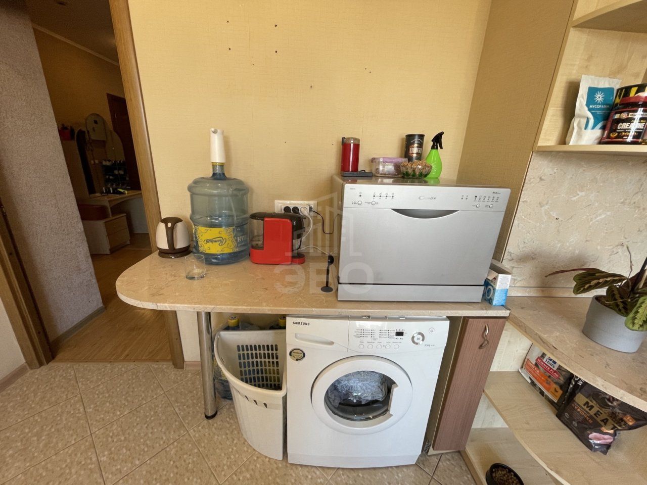 двухкомнатная квартира в Санкт-Петербурге по адресу: Моисеенко ул., 5