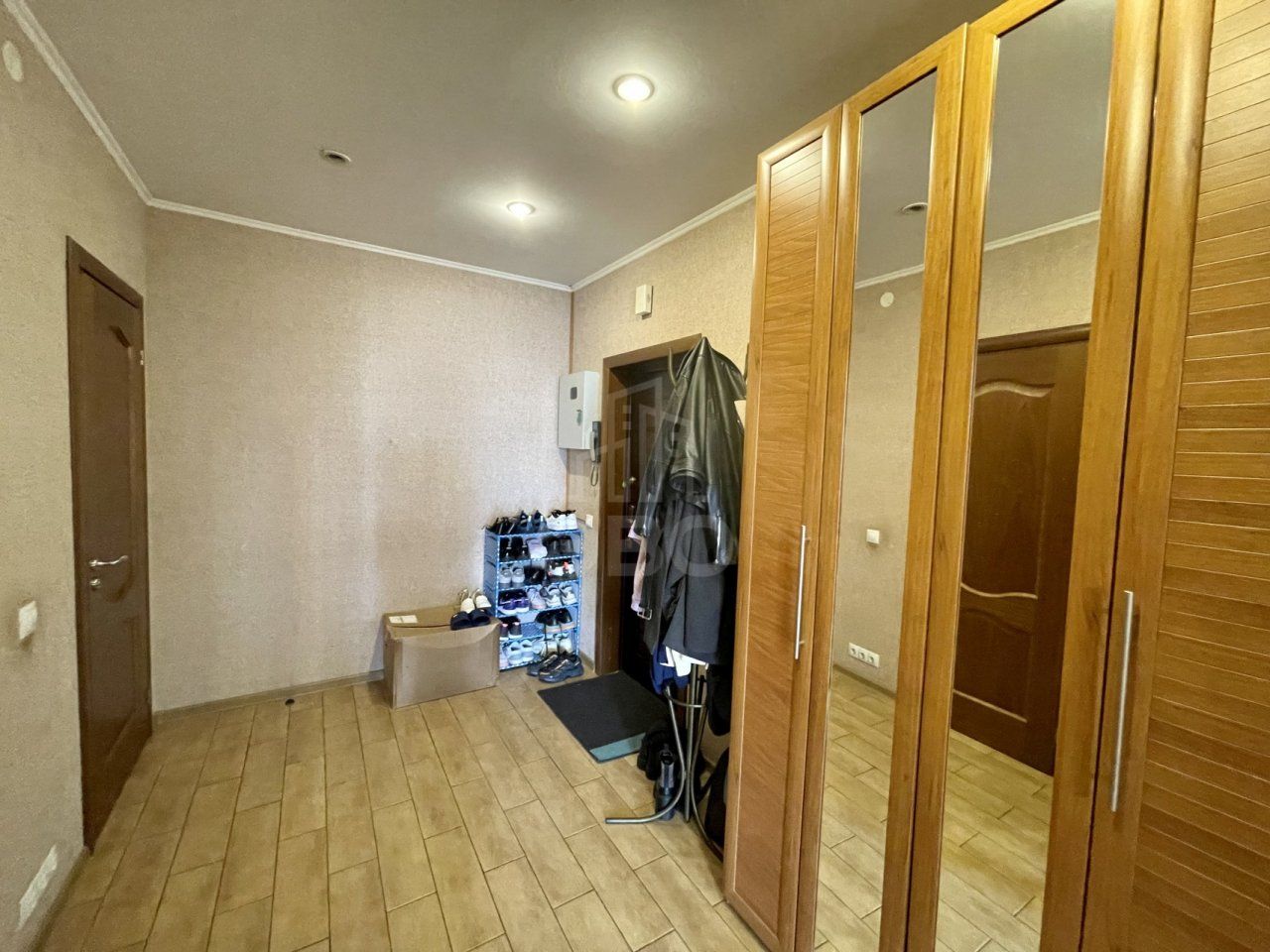 двухкомнатная квартира в Санкт-Петербурге по адресу: Моисеенко ул., 5