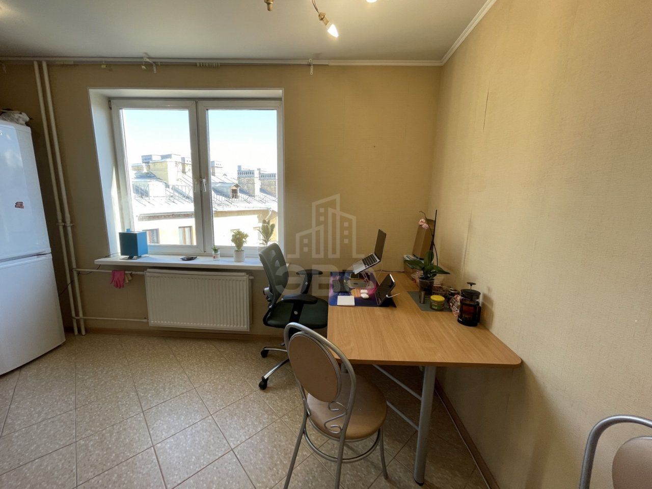 двухкомнатная квартира в Санкт-Петербурге по адресу: Моисеенко ул., 5