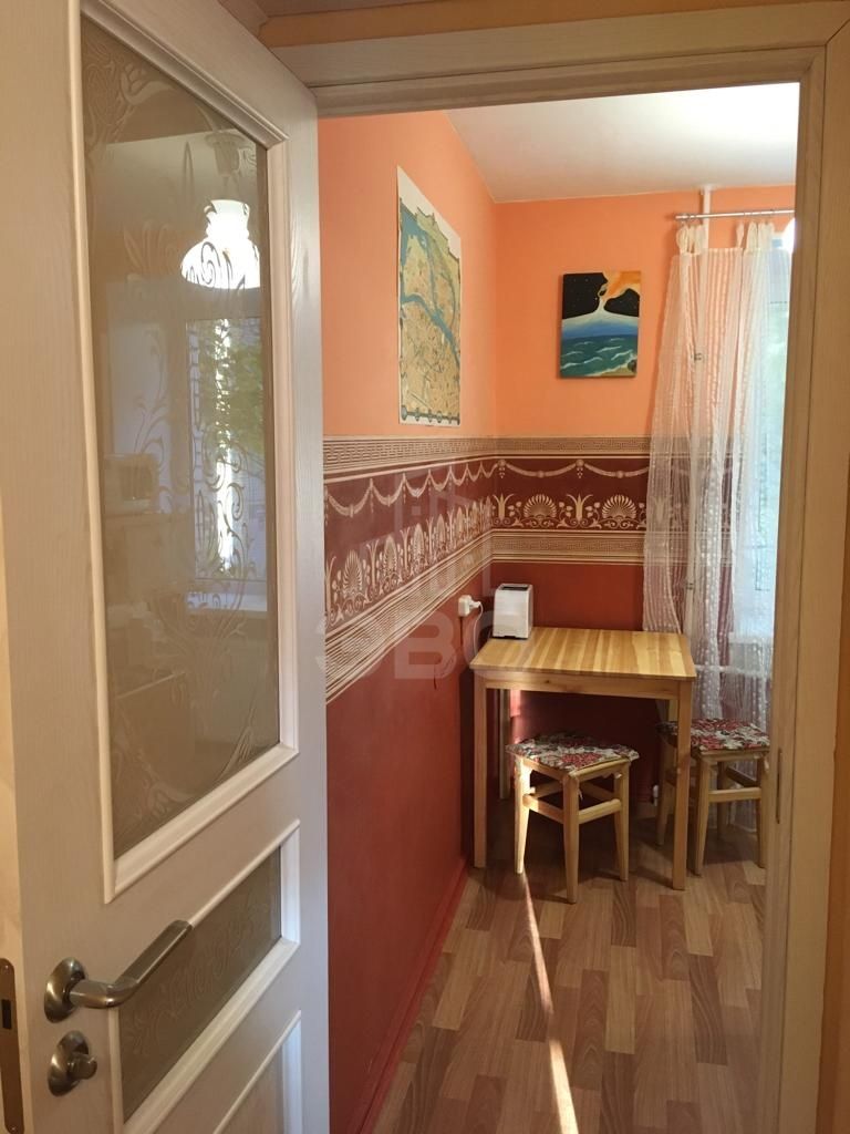 однокомнатная квартира в Санкт-Петербурге по адресу: Нахимова ул., 6