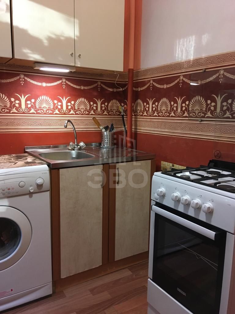 однокомнатная квартира в Санкт-Петербурге по адресу: Нахимова ул., 6