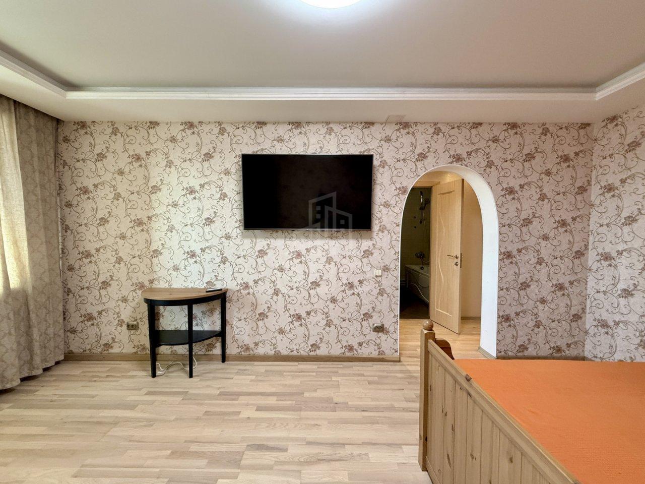 однокомнатная квартира в Санкт-Петербурге по адресу: Варшавская ул., 6, к 1