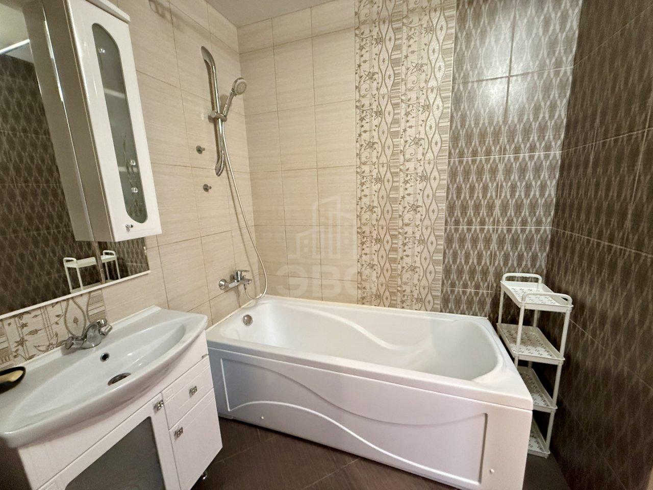 однокомнатная квартира в Санкт-Петербурге по адресу: Варшавская ул., 6, к 1