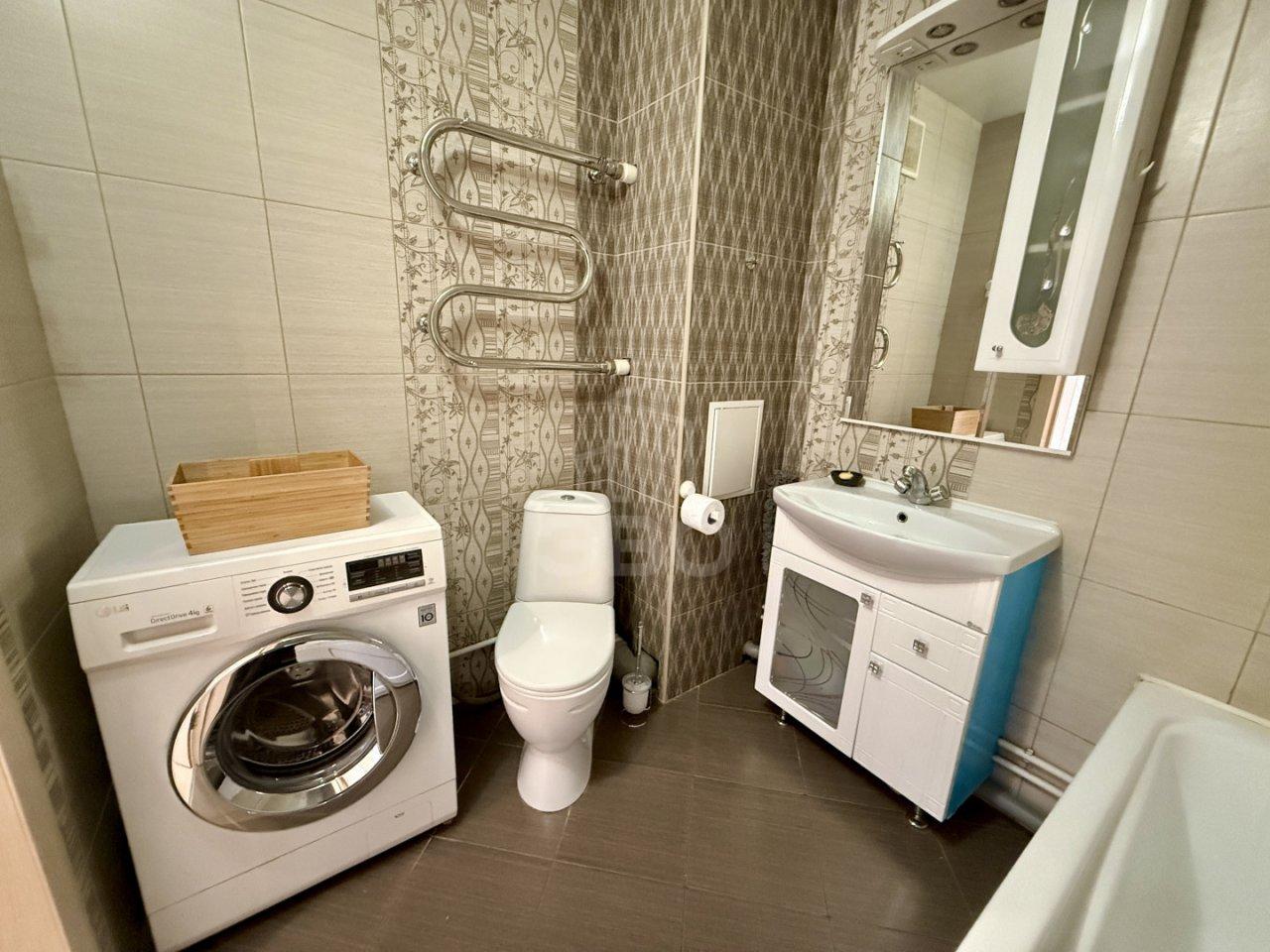 однокомнатная квартира в Санкт-Петербурге по адресу: Варшавская ул., 6, к 1