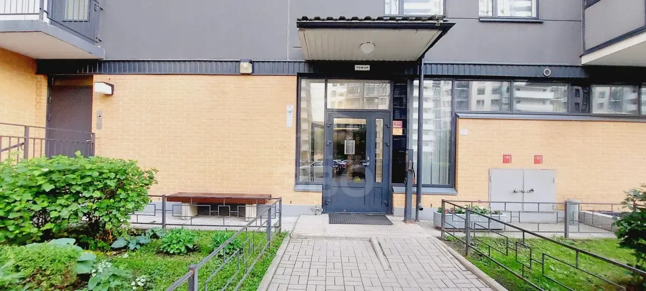 однокомнатная квартира в Санкт-Петербурге по адресу: Композиторов ул., 12