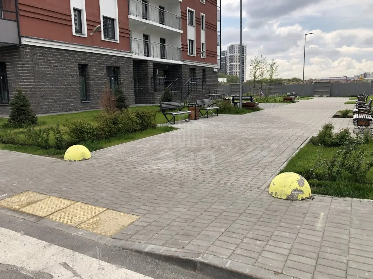 однокомнатная квартира в Санкт-Петербурге по адресу: Дыбенко ул., 5, к 7