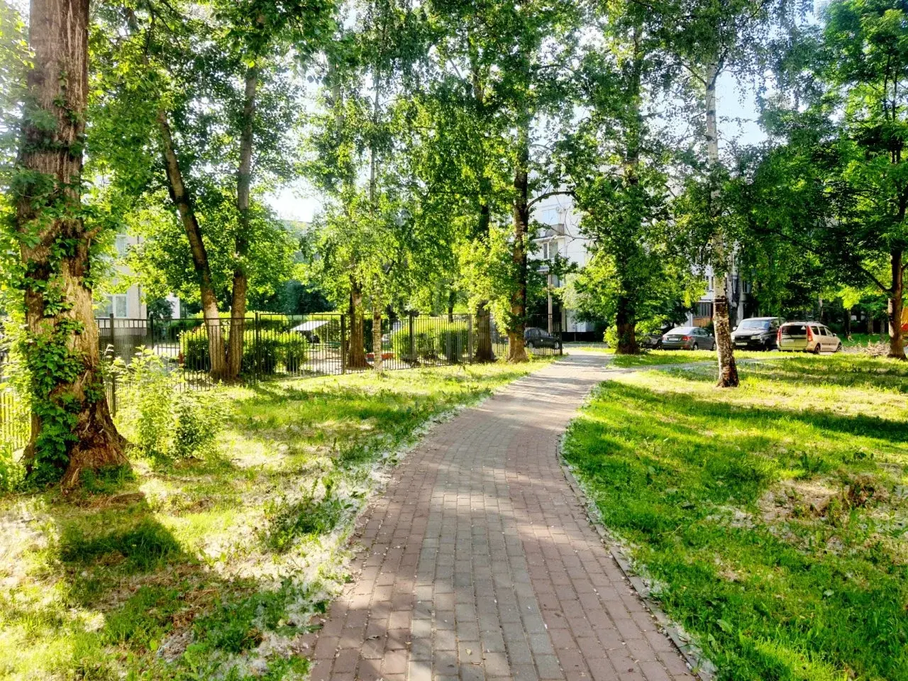 двухкомнатная квартира в Санкт-Петербурге по адресу: Партизана Германа ул., 15, к 2