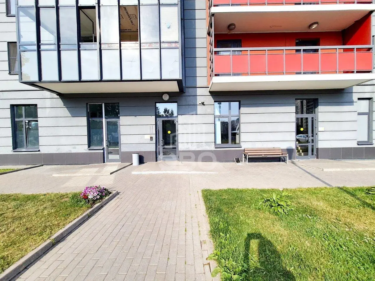 однокомнатная квартира в Санкт-Петербурге по адресу: Ириновский проспект, 32