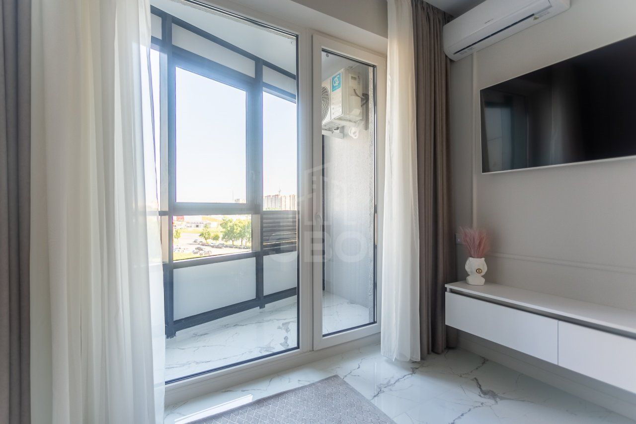 двухкомнатная квартира в Санкт-Петербурге по адресу: Типанова ул., 23, к 1