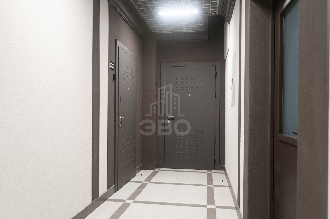 двухкомнатная квартира в Санкт-Петербурге по адресу: Типанова ул., 23, к 1