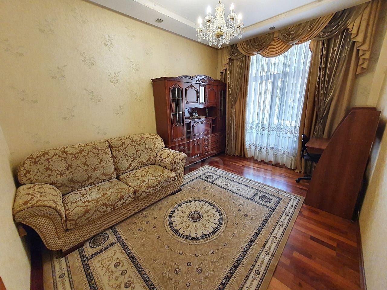 четырехкомнатная квартира в Санкт-Петербурге по адресу: Большой Сампсониевский проспект, 70, к В