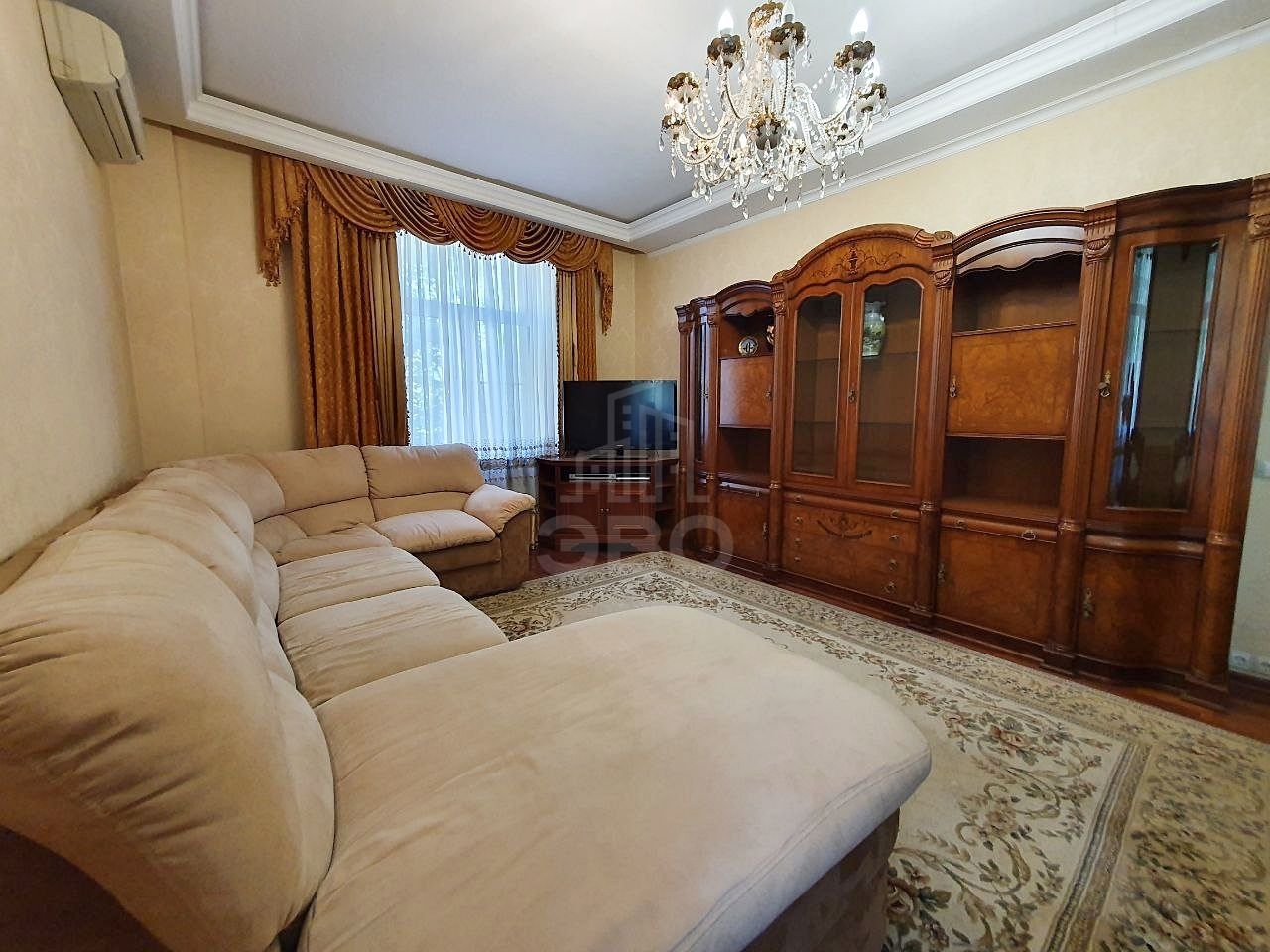 четырехкомнатная квартира в Санкт-Петербурге по адресу: Большой Сампсониевский проспект, 70, к В