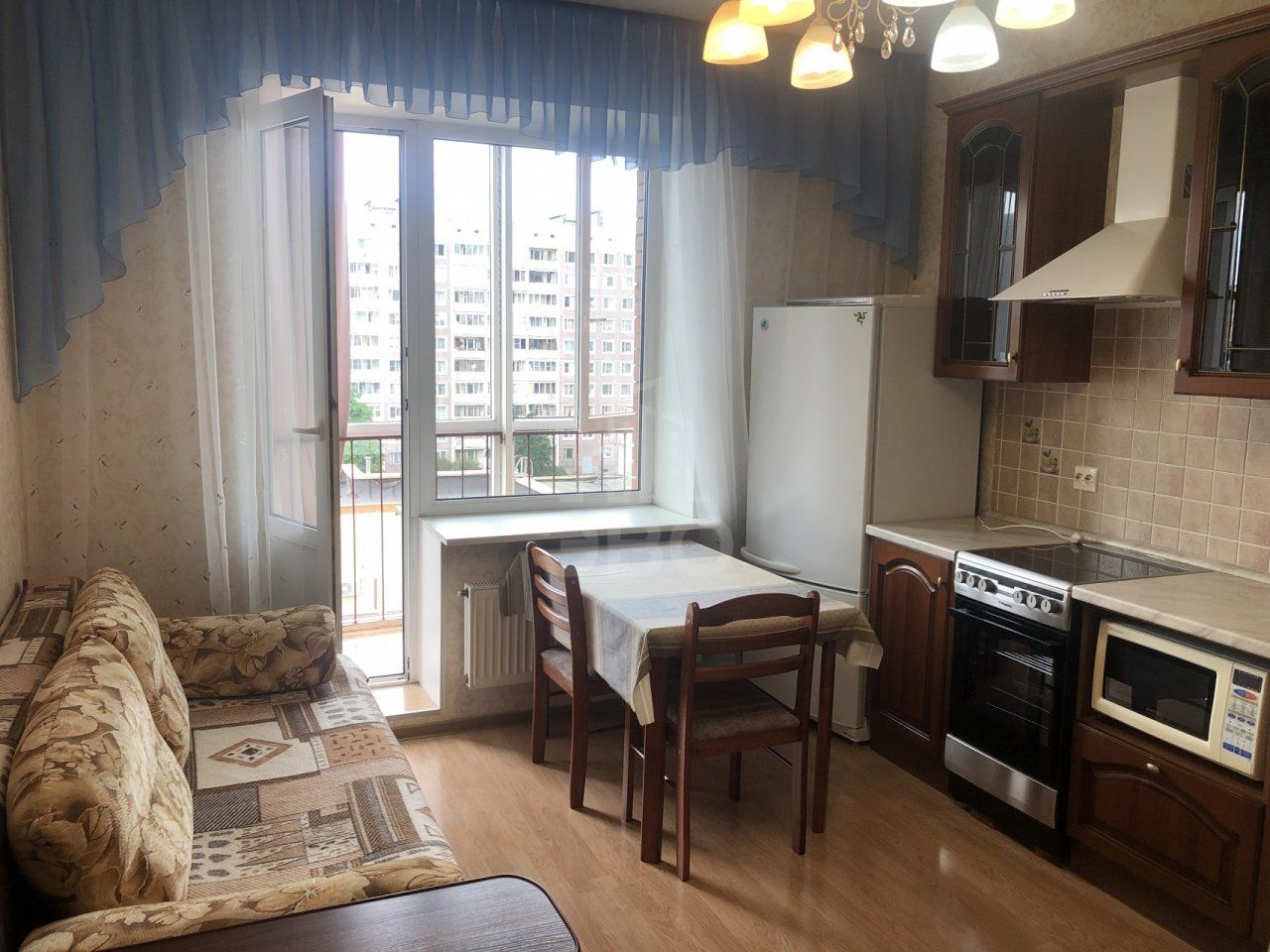 однокомнатная квартира в Санкт-Петербурге по адресу: Долгоозерная ул., 14