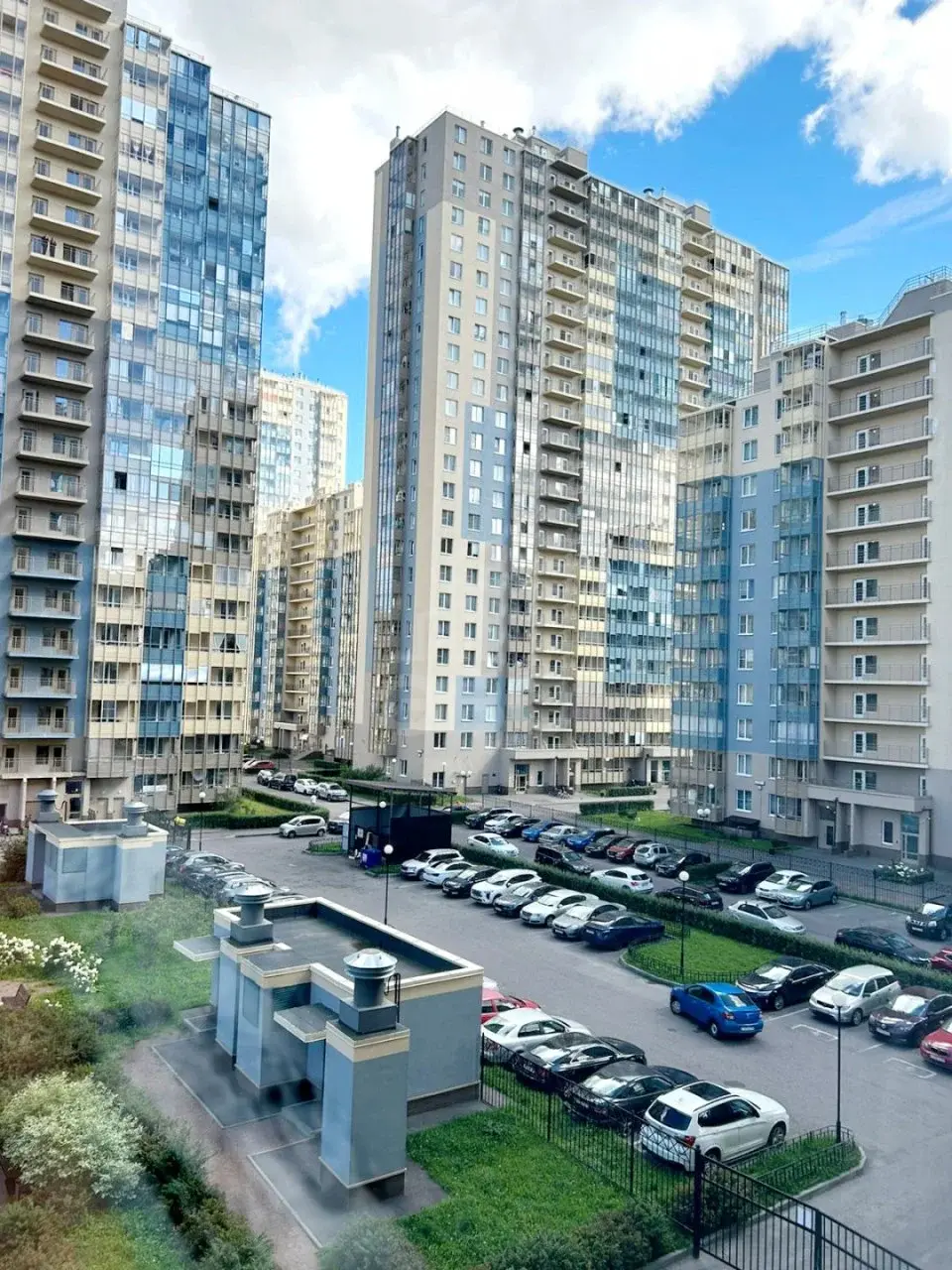однокомнатная квартира в Санкт-Петербурге по адресу: Арцеуловская аллея, 21, к 1
