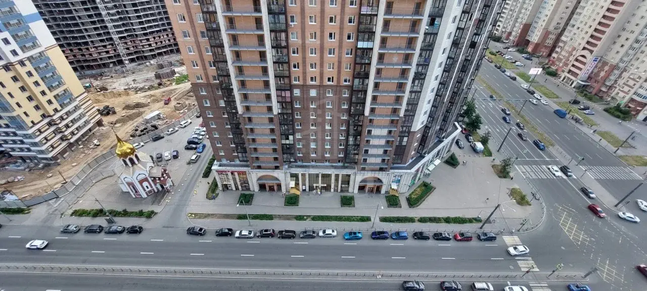 двухкомнатная квартира в Санкт-Петербурге по адресу: Коломяжский проспект, 15, к 2