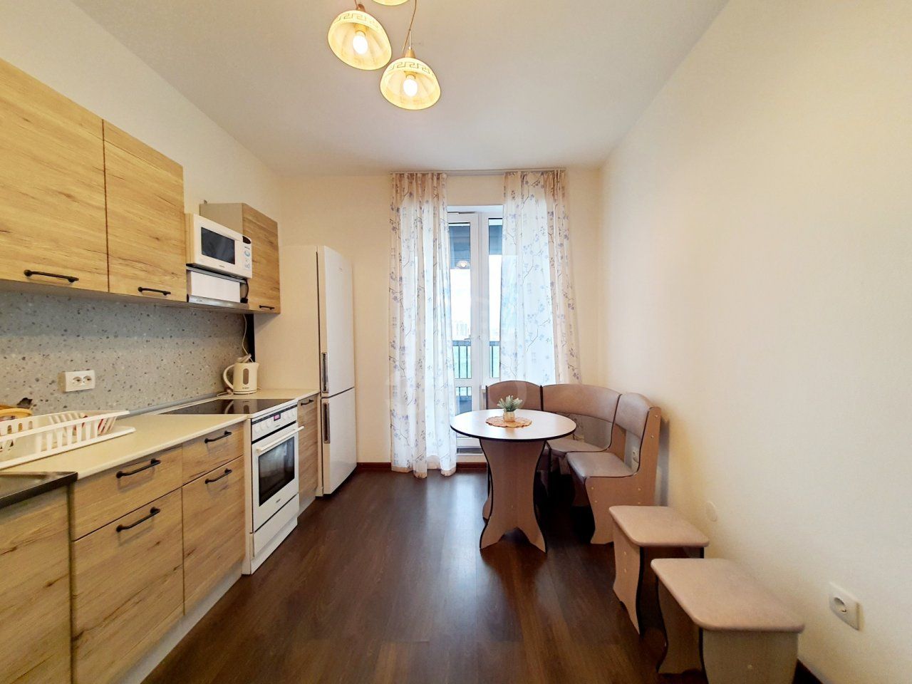 однокомнатная квартира в Санкт-Петербурге по адресу: Октябрьская наб., 34, к 5