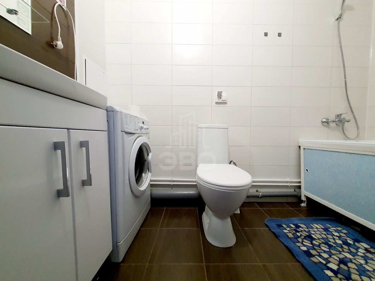 однокомнатная квартира в Санкт-Петербурге по адресу: Октябрьская наб., 34, к 5