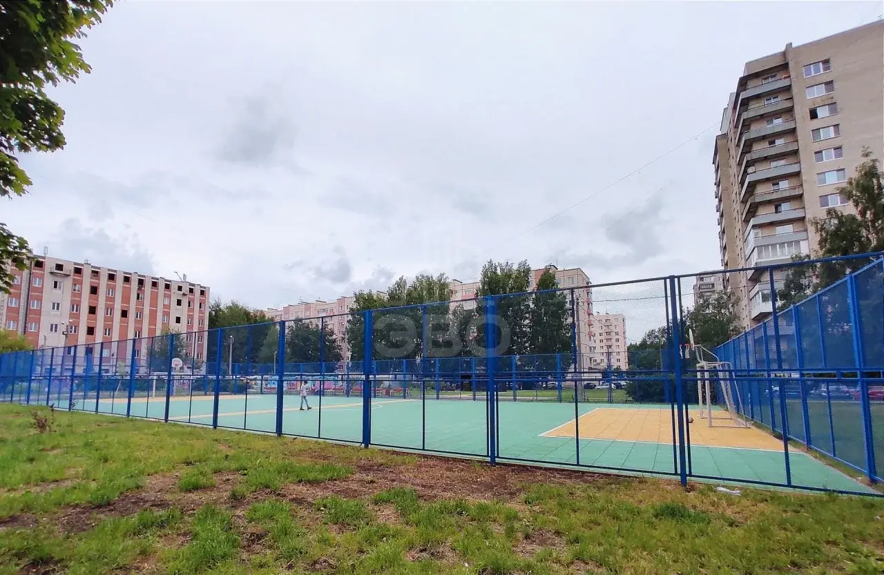 трехкомнатная квартира в Санкт-Петербурге по адресу: Металлистов проспект, 76