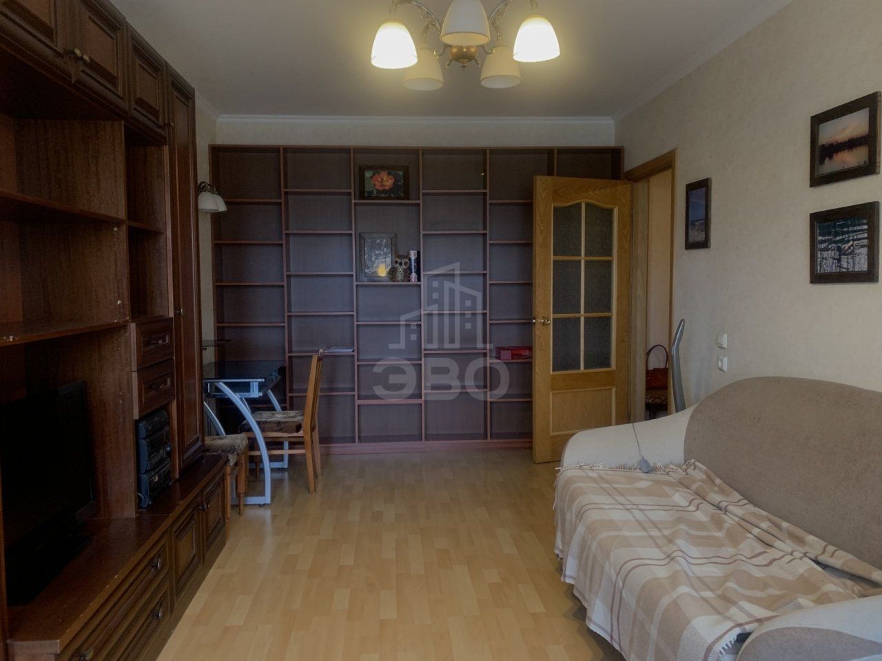 двухкомнатная квартира в Санкт-Петербурге по адресу: Коллонтай ул., 23, к 3