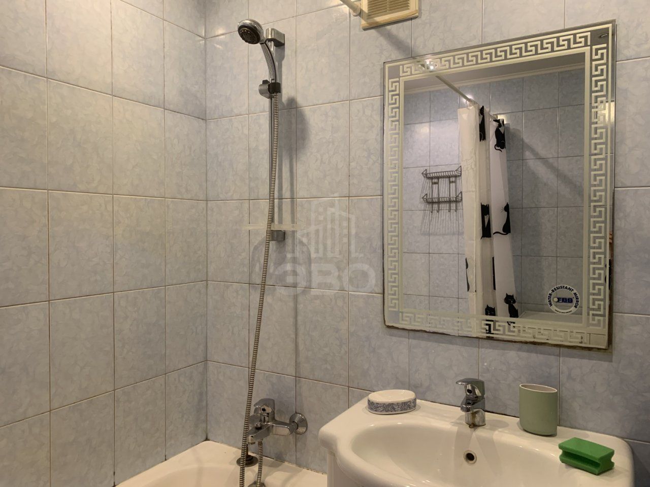 двухкомнатная квартира в Санкт-Петербурге по адресу: Коллонтай ул., 23, к 3