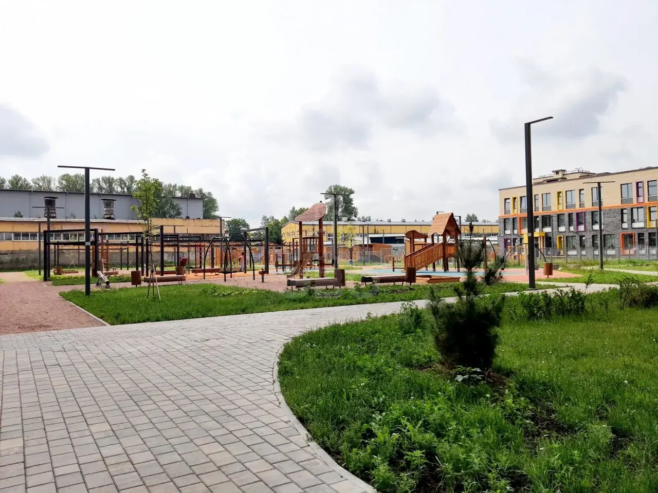 двухкомнатная квартира в Санкт-Петербурге по адресу: Уездный проспект, 11, к 1