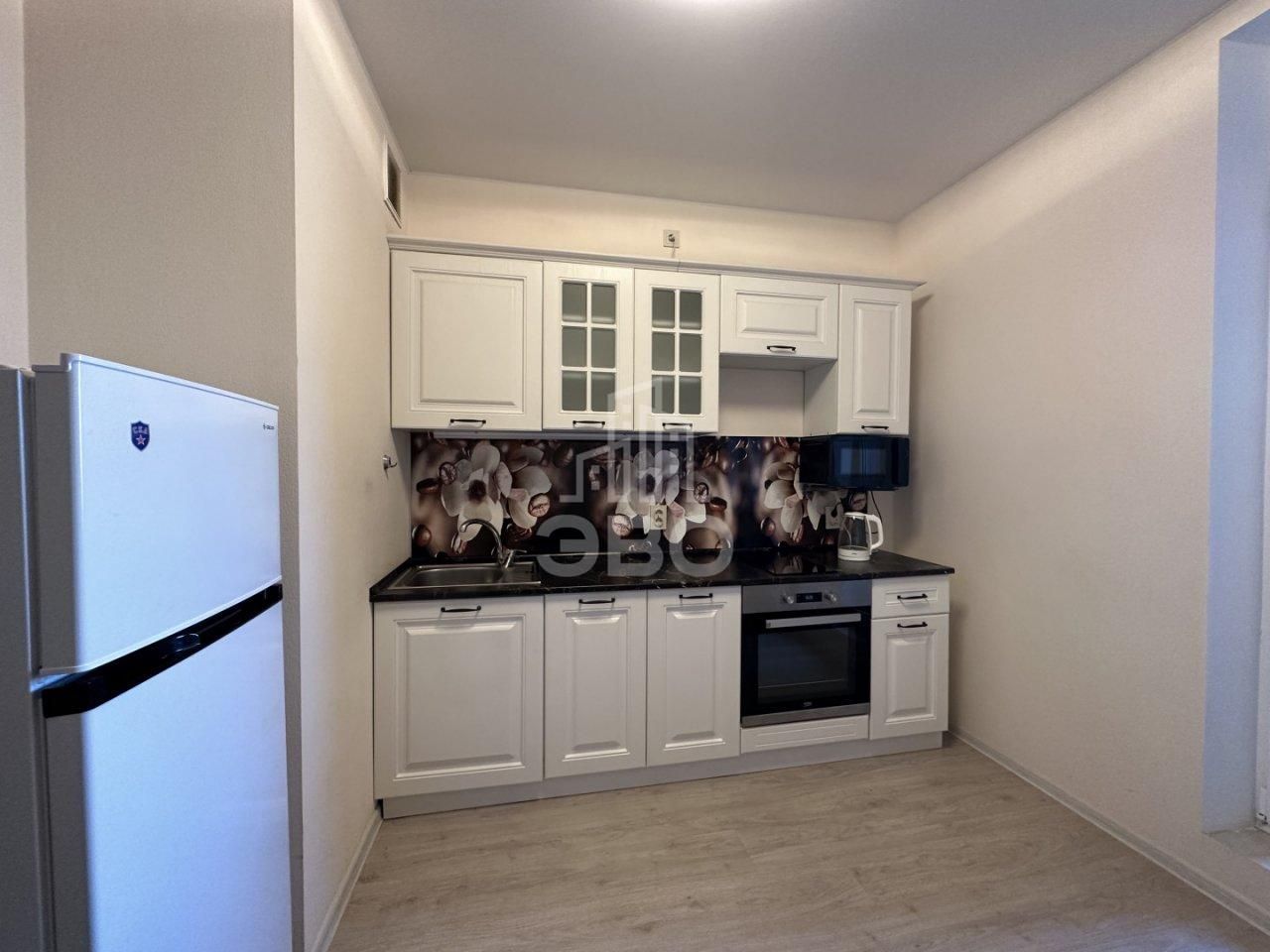 однокомнатная квартира в Санкт-Петербурге по адресу: Малая Митрофаньевская ул., 5, к 1