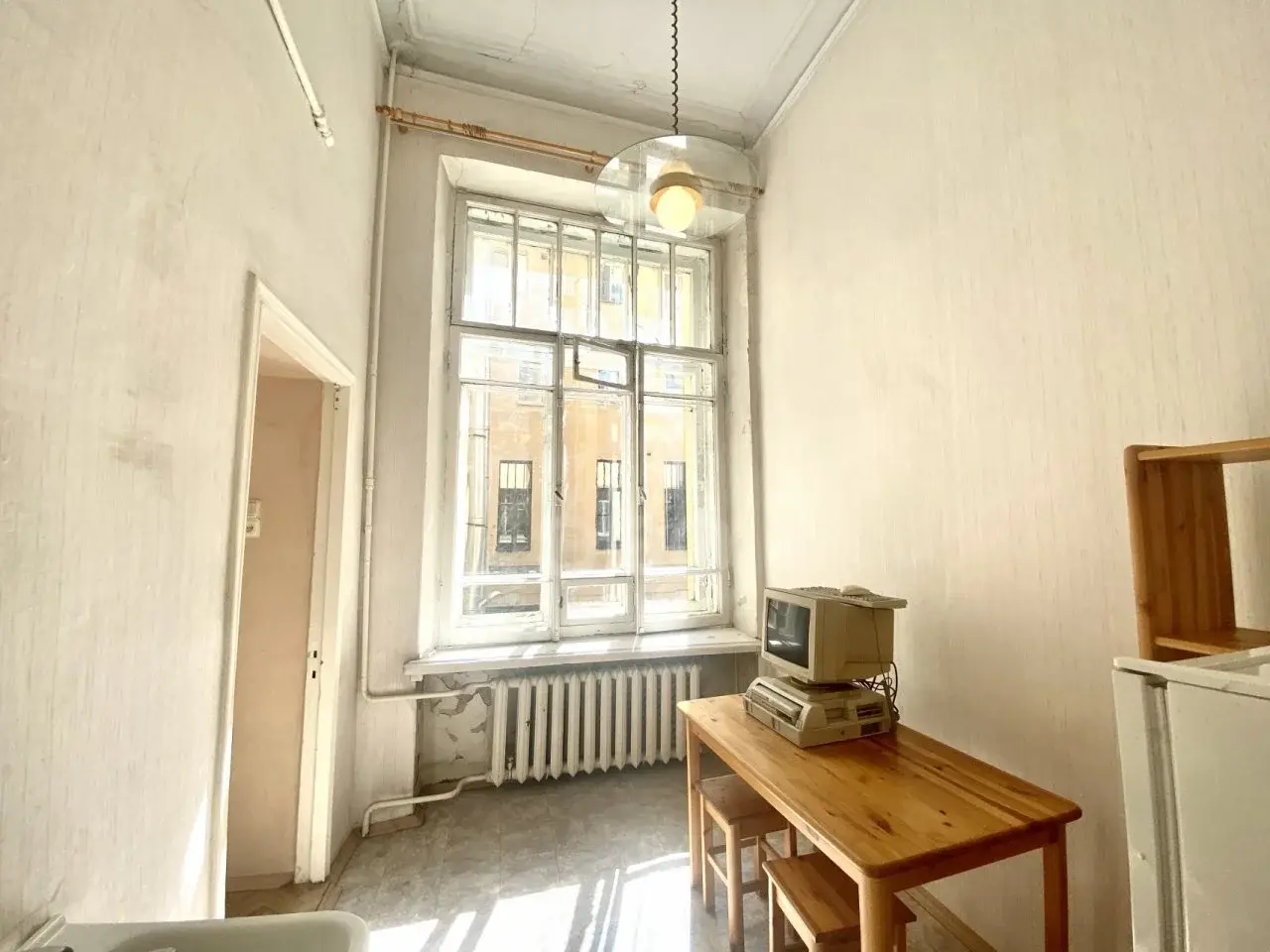 однокомнатная квартира в Санкт-Петербурге по адресу: Таврическая ул., 11