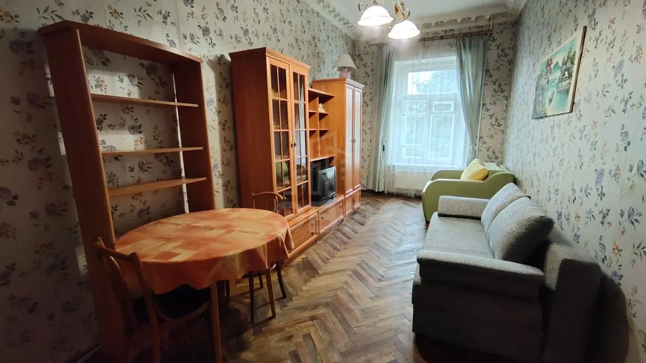 комната в Санкт-Петербурге по адресу: Садовая ул., 105