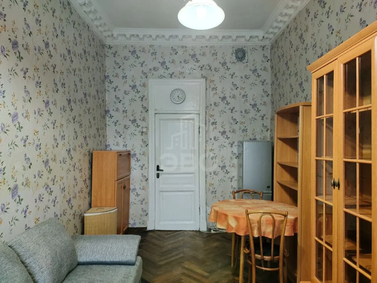 комната в Санкт-Петербурге по адресу: Садовая ул., 105
