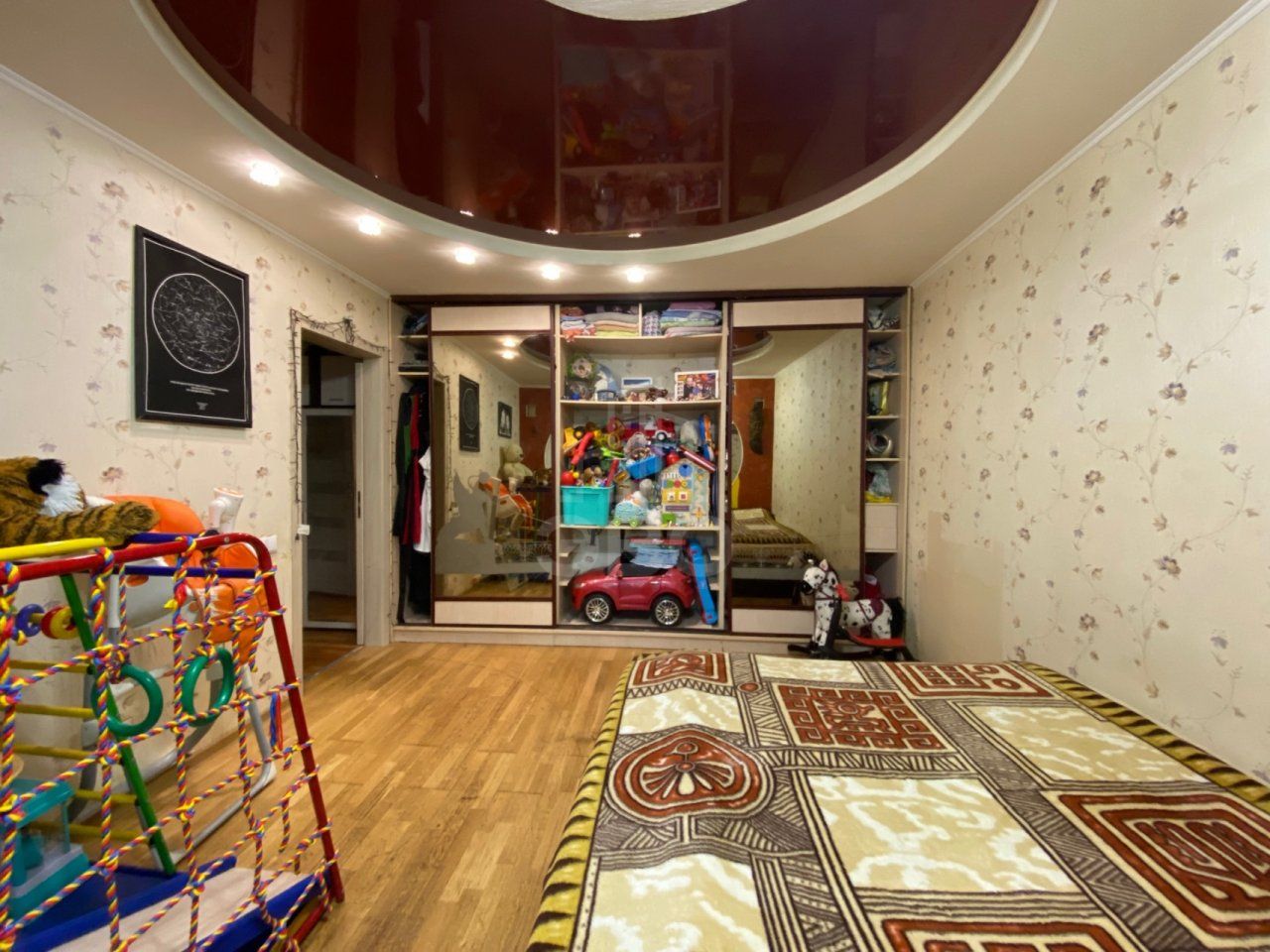 двухкомнатная квартира в Санкт-Петербурге по адресу: Песчаный пер., 1/8, литера А