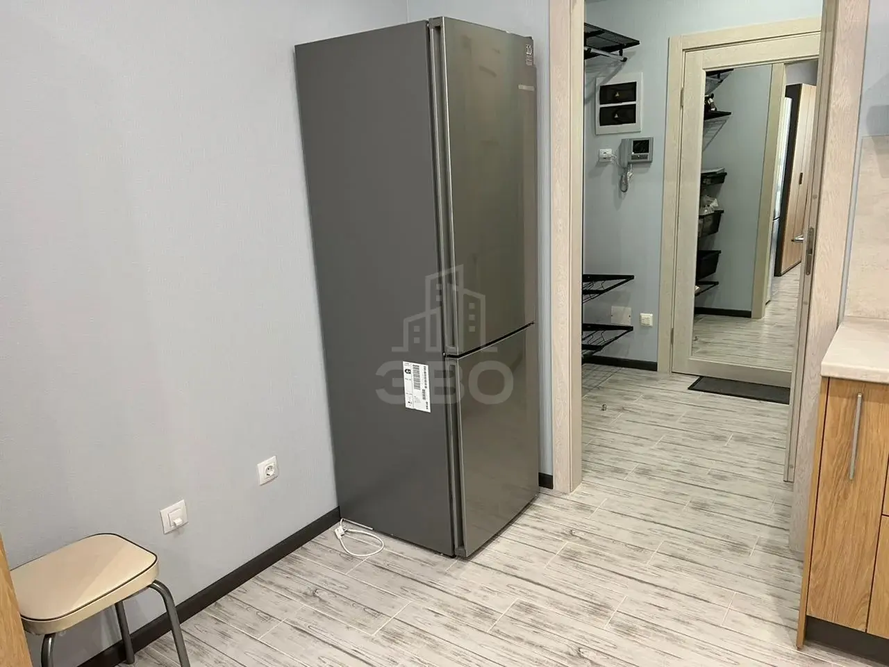 однокомнатная квартира в Санкт-Петербурге по адресу: Октябрьская наб., 34, к 2