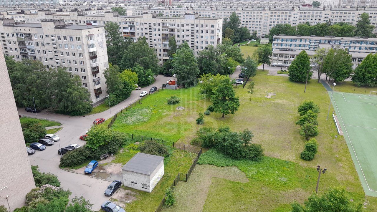 однокомнатная квартира в Санкт-Петербурге по адресу: Малая Балканская ул., 4, к 2