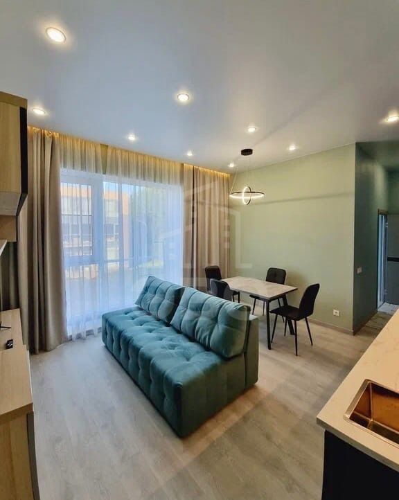 трехкомнатная квартира в Санкт-Петербурге по адресу: Новая ул., 51, к 64