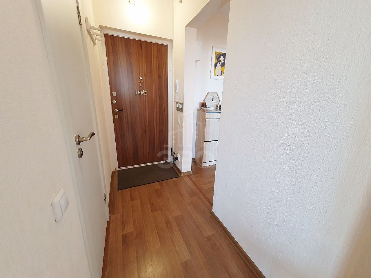 однокомнатная квартира в Санкт-Петербурге по адресу: Парашютная ул., 61, к 1